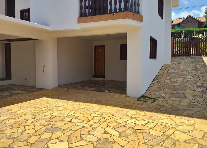 Pousada Flores da Serra